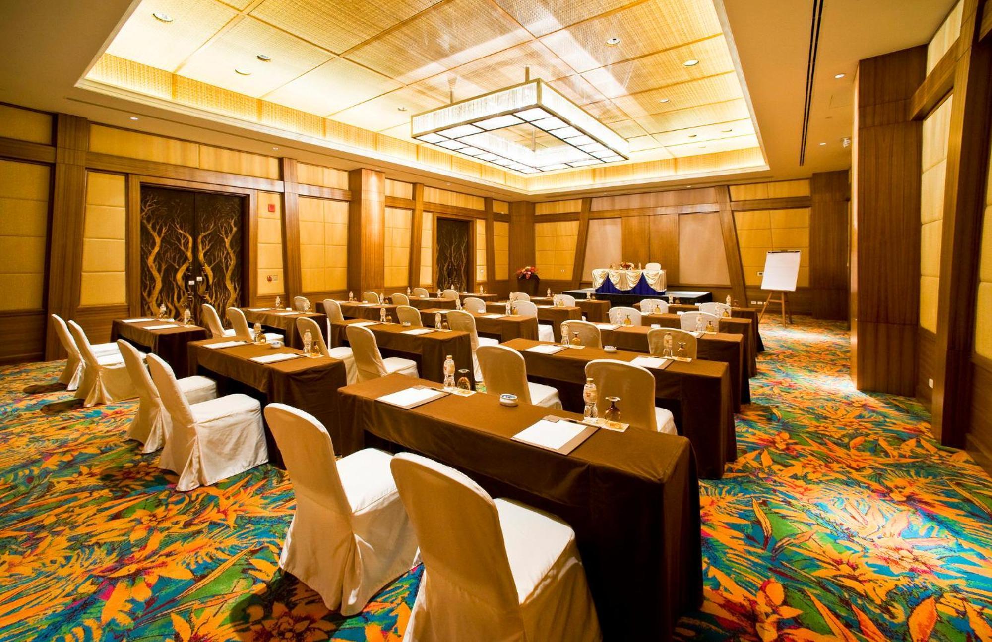 Centara Grand Mirage Beach Resort Pattaya Exterior photo